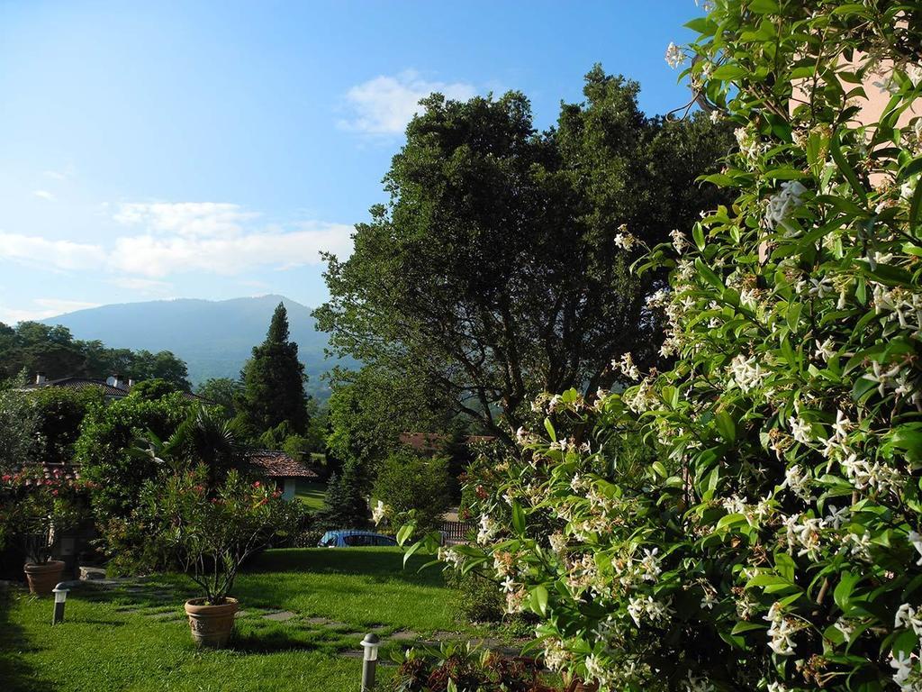Villa Campo Dei Fiori Casciago Екстериор снимка